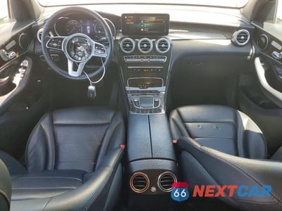 Zdjęcie 8 z 13 samochodu: 2020 MERCEDES-BENZ GLC 300 4MATIC VIN:WDC0G8EB7LF680429 - miniatura