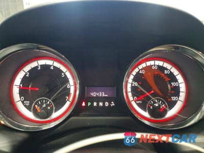 Zdjęcie 9 z 13 samochodu: 2016 DODGE GRAND CARAVAN SE VIN:2C4RDGBG6GR103180 - miniatura