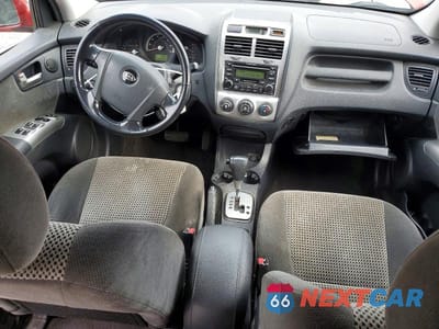 Zdjęcie 8 z 13 samochodu: 2006 KIA NEW SPORTAGE VIN:KNDJE723467164132 - miniatura