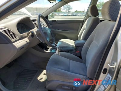 Zdjęcie 7 z 12 samochodu: 2003 TOYOTA CAMRY LE VIN:4T1BE32K63U715643 - miniatura