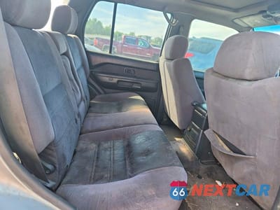 Zdjęcie 11 z 13 samochodu: 2000 NISSAN PATHFINDER XE VIN:JN8AR07S4YW429110 - miniatura