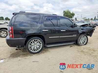 Trzecie zdjęcie samochodu z tyłu: 2014 GMC YUKON VIN:1GKS2EEF8ER104773 - miniatura