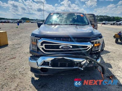 Piąte zdjęcie samochodu w środku: 2023 FORD F150 SUPERCREW VIN:1FTFW1E81PKD28653 - miniatura