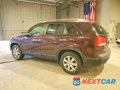 Drugie zdjęcie samochodu z przodu: 2011 KIA SORENTO LX VIN:5XYKT4A13BG117969 - miniatura