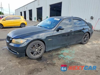 2008 BMW 328 I WBAVA33548PG40436 - główne zdjęcie licytacji z USA - miniatura