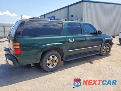Trzecie zdjęcie samochodu z tyłu: 2001 CHEVROLET SUBURBAN K1500 VIN:3GNFK16T11G153244 - miniatura