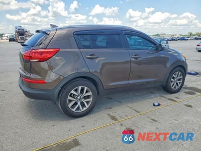 Trzecie zdjęcie samochodu z tyłu: 2015 KIA SPORTAGE LX VIN:KNDPB3AC5F7759486 - miniatura