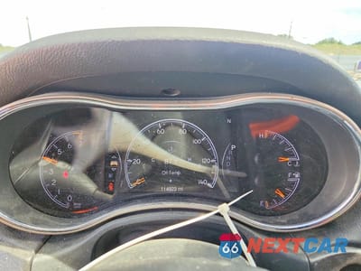 Zdjęcie 9 z 12 samochodu: 2015 JEEP GRAND CHEROKEE LAREDO VIN:1C4RJFAG6FC225260 - miniatura