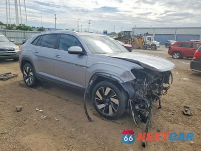 Czwarte zdjęcie samochodu z boku: 2024 VOLKSWAGEN ATLAS CROSS SPORT SE VIN:1V2KE2CA1RC207761 - miniatura