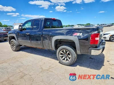 Drugie zdjęcie samochodu z przodu: 2009 CHEVROLET SILVERADO K2500 HEAVY DUTY LT VIN:1GCHK59K49E149400 - miniatura