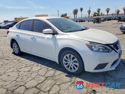 Czwarte zdjęcie samochodu z boku: 2018 NISSAN SENTRA SV VIN:3N1AB7AP9JY214451 - miniatura