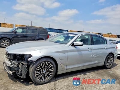 2019 BMW 530XE WBAJB1C56KB376248 - główne zdjęcie licytacji z USA - miniatura