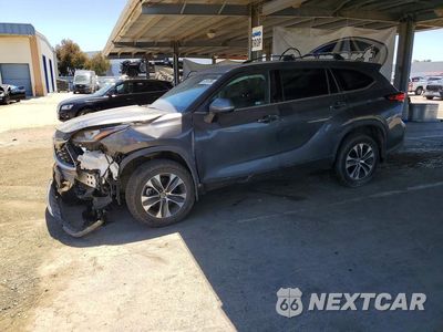 2020 TOYOTA HIGHLANDER XLE 5TDHZRBH1LS030318 - główne zdjęcie licytacji z USA - miniatura