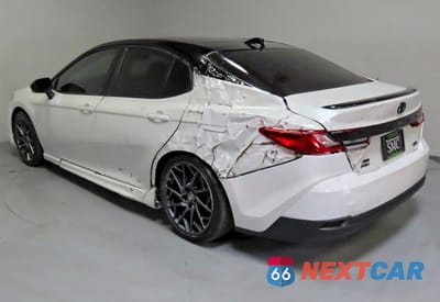 Czwarte zdjęcie samochodu z boku: 2025 TOYOTA CAMRY XSE VIN:4T1DBADK9SU006898 - miniatura