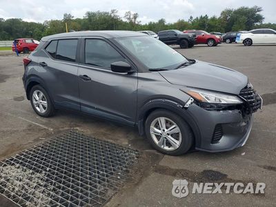 Czwarte zdjęcie samochodu z boku: 2021 NISSAN KICKS S VIN:3N1CP5BVXML543298 - miniatura