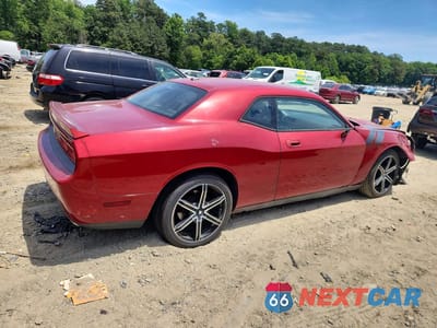 Trzecie zdjęcie samochodu z tyłu: 2010 DODGE CHALLENGER VIN:2B3CJ5DT7AH261846 - miniatura