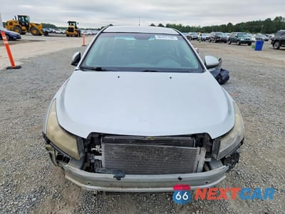 Piąte zdjęcie samochodu w środku: 2014 CHEVROLET CRUZE LT VIN:1G1PC5SB1E7455674 - miniatura