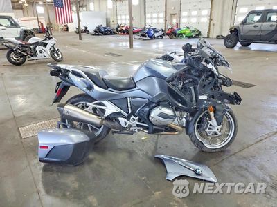 2014 BMW R1200 RT WB10A1305EZ190859 - główne zdjęcie licytacji z USA - miniatura
