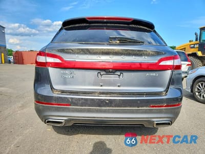 Zdjęcie 6 z 14 samochodu: 2017 LINCOLN MKX RESERVE VIN:2LMPJ8LR9HBL43937 - miniatura