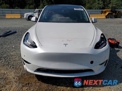 Piąte zdjęcie samochodu w środku: 2020 TESLA MODEL Y VIN:5YJYGDEF6LF037465 - miniatura