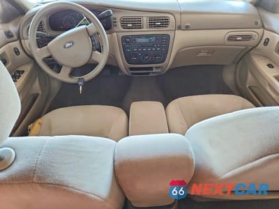 Zdjęcie 8 z 12 samochodu: 2004 FORD TAURUS SE VIN:1FAFP53274G145667 - miniatura