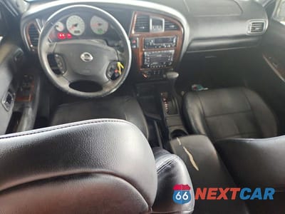 Zdjęcie 8 z 12 samochodu: 2002 NISSAN PATHFINDER SE VIN:JN8DR09Y22W722932 - miniatura