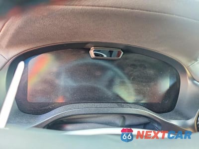 Zdjęcie 9 z 14 samochodu: 2022 BMW X4 M VIN:5YM23EC0XN9J03333 - miniatura