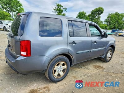 Trzecie zdjęcie samochodu z tyłu: 2012 HONDA PILOT VIN:5FNYF4H28CB039472 - miniatura