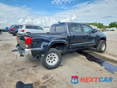 Trzecie zdjęcie samochodu z tyłu: 2021 TOYOTA TACOMA SR5 V6 VIN:3TMAZ5CN0MM142480 - miniatura