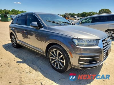 Czwarte zdjęcie samochodu z boku: 2017 AUDI Q7 PREMIUM PLUS VIN:WA1LAAF75HD019095 - miniatura