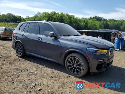Czwarte zdjęcie samochodu z boku: 2019 BMW X5 XDRIVE50I VIN:5UXJU2C59KLN66296 - miniatura