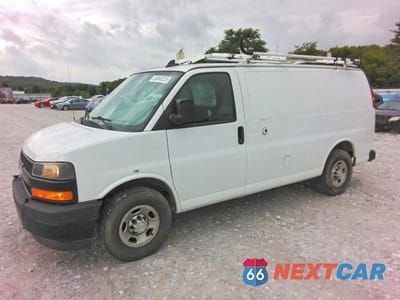2018 CHEVROLET EXPRESS G2500 1GCWGAFP2J1183185 - główne zdjęcie licytacji z USA - miniatura