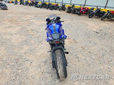 Czwarte zdjęcie samochodu z boku: 2025 YAMAHA YZF1000 VIN:JYARNA7E0SA000542 - miniatura