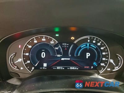 Zdjęcie 9 z 12 samochodu: 2019 BMW 530XE VIN:WBAJB1C5XKB376057 - miniatura