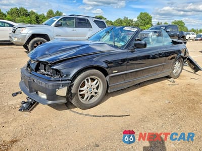 1999 BMW 323 IC WBABJ7331XEA19593 - główne zdjęcie licytacji z USA - miniatura