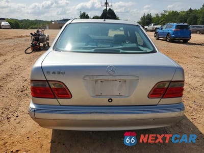 Zdjęcie 6 z 12 samochodu: 2000 MERCEDES-BENZ E 430 VIN:WDBJF70JXYA985643 - miniatura