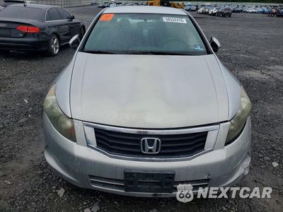 Piąte zdjęcie samochodu w środku: 2009 HONDA ACCORD LX VIN:1HGCP263X9A200740 - miniatura