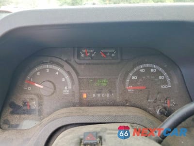 Zdjęcie 9 z 13 samochodu: 2011 FORD ECONOLINE E150 VAN VIN:1FTNE1EW2BDA69794 - miniatura