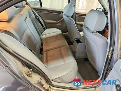 Zdjęcie 10 z 12 samochodu: 2001 BMW 330 I VIN:WBAAV53471FJ63290 - miniatura
