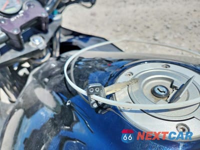 Zdjęcie 8 z 9 samochodu: 2001 YAMAHA FZS10 VIN:JYARN07E41A000410 - miniatura