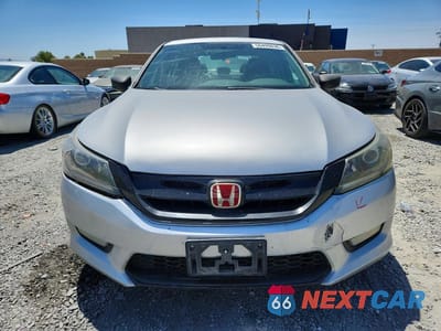 Piąte zdjęcie samochodu w środku: 2014 HONDA ACCORD SPORT VIN:1HGCR2F52EA211611 - miniatura