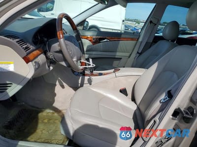 Zdjęcie 7 z 12 samochodu: 2005 MERCEDES-BENZ E 500 VIN:WDBUF70J35A657442 - miniatura