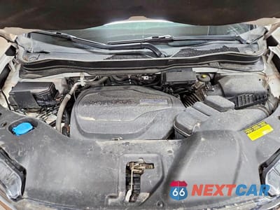 Zdjęcie 11 z 12 samochodu: 2017 HONDA RIDGELINE RTL VIN:5FPYK3F6XHB030847 - miniatura
