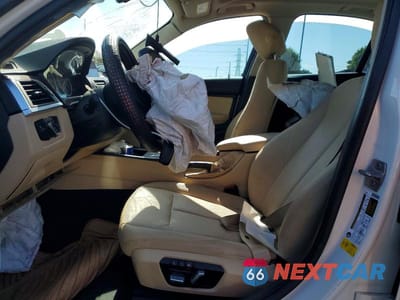 Zdjęcie 7 z 12 samochodu: 2018 BMW 320 I VIN:WBA8E1G54JNU90049 - miniatura