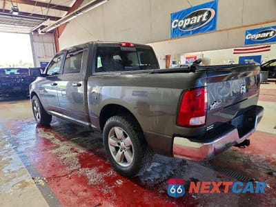 Drugie zdjęcie samochodu z przodu: 2015 RAM 1500 SLT VIN:1C6RR7LGXFS732641 - miniatura
