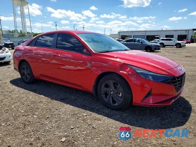 Czwarte zdjęcie samochodu z boku: 2022 HYUNDAI ELANTRA SEL VIN:5NPLM4AG7NH079228 - miniatura