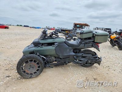 Trzecie zdjęcie samochodu z tyłu: 2025 CAN-AM CANYON REDROCK VIN:2BXBMDD29SV000403 - miniatura