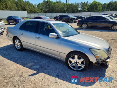 Czwarte zdjęcie samochodu z boku: 2004 LEXUS LS 430 VIN:JTHBN36F440133405 - miniatura