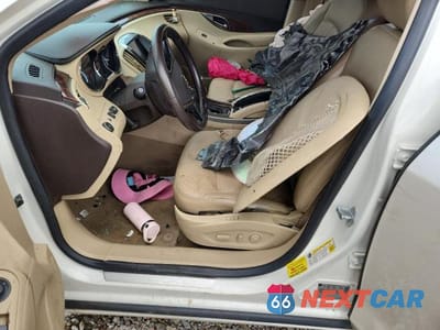 Zdjęcie 7 z 13 samochodu: 2013 BUICK LACROSSE VIN:1G4GC5E30DF335098 - miniatura