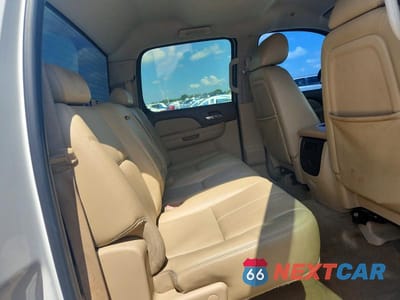 Zdjęcie 10 z 12 samochodu: 2011 CHEVROLET SILVERADO K1500 LTZ VIN:3GCPKTE34BG258176 - miniatura